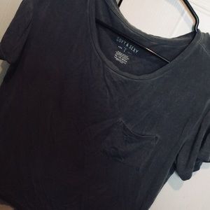 American Eagle XS T shirt